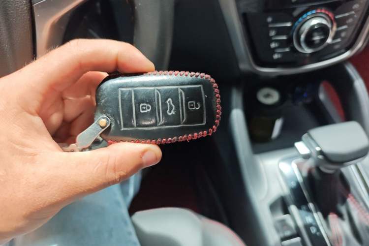Used CHANGAN CS75 2014 1.8T Automatic Elite Version China V Standard Vehicle Key