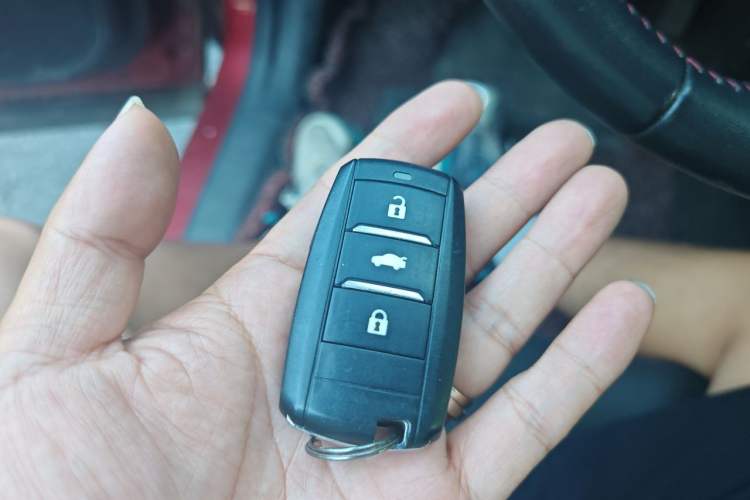 Used CHANGAN CS75 2014 1.8T Automatic Elite Version China V Standard Vehicle Key