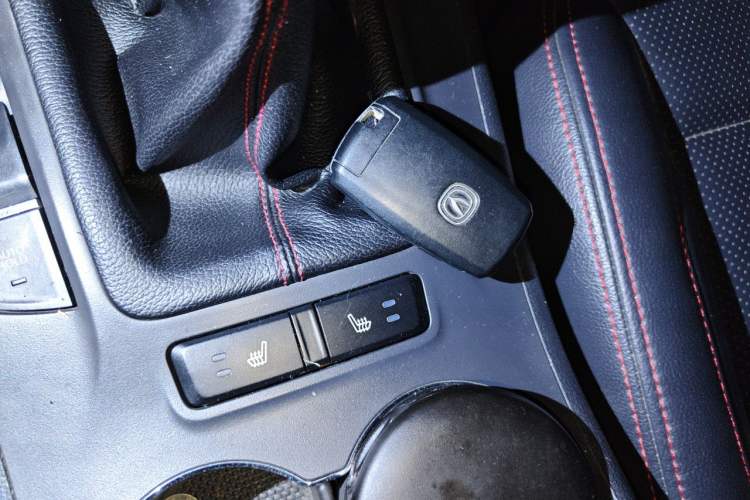 Used CHANGAN CS75 2014 2.0L Manual Leading Version China IV Standard Vehicle Key