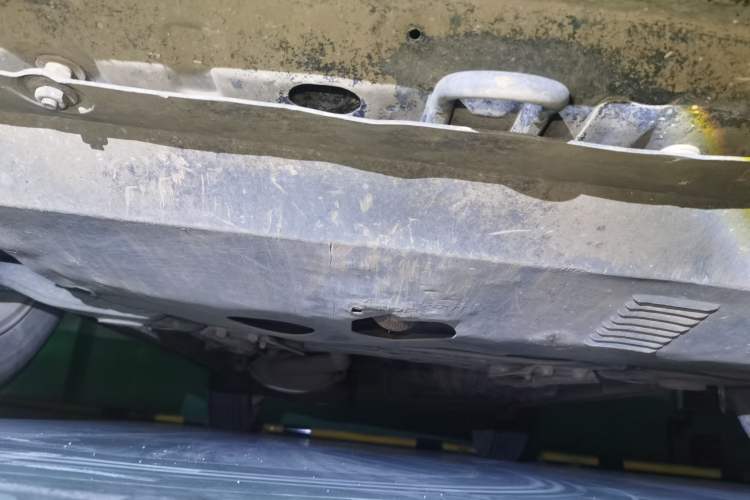 Used CHANGAN CS75 2014 1.8T Automatic Prestige Model China IV Standard Chassis Front