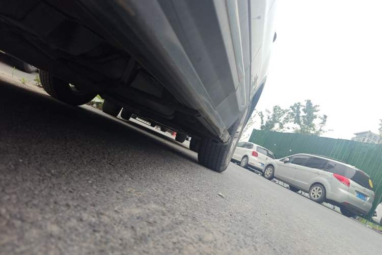 Used CHANGAN CS75 2014 2.0L Manual Leading Model China V Standard Chassis Front Left