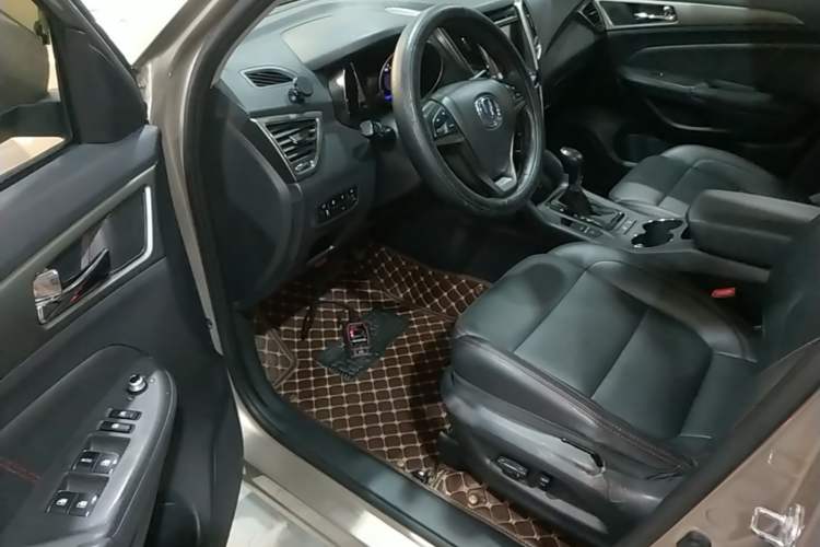 Used CHANGAN CS75 2014 1.8T Automatic Prestige Model China IV Standard Driver Seat