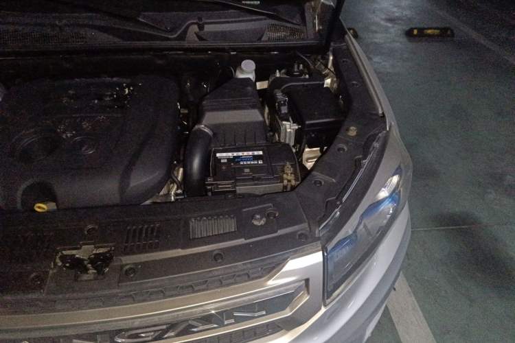 Used CHANGAN CS75 2014 1.8T Automatic Elite Version China V Standard Engine Bay Left