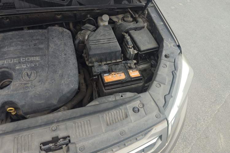 Used CHANGAN CS75 2014 2.0L Manual Leading Model China V Standard Engine Bay Left