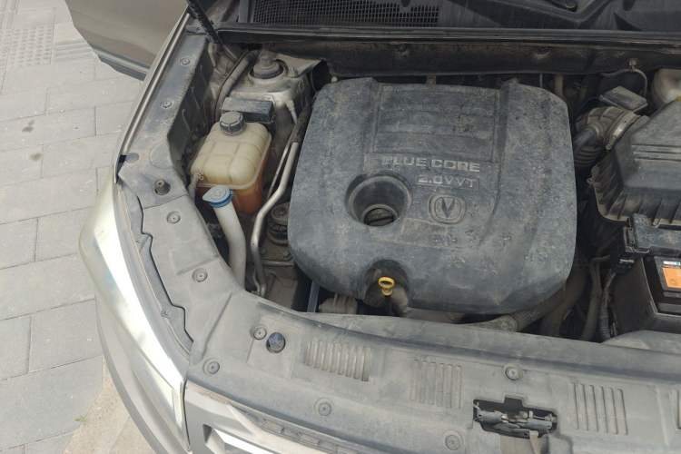 Used CHANGAN CS75 2014 2.0L Manual Leading Model China V Standard Engine Bay Right