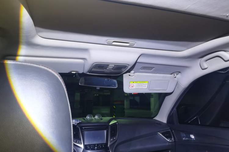 Used CHANGAN CS75 2014 1.8T Automatic Prestige Model China IV Standard Headliner