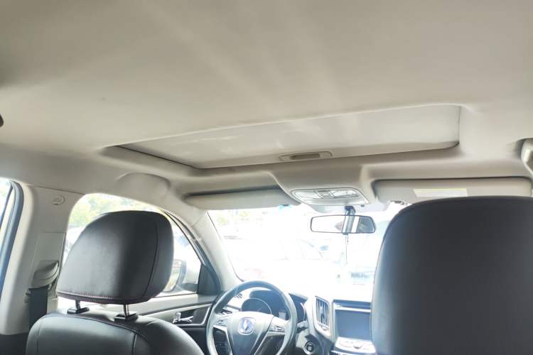 Used CHANGAN CS75 2014 1.8T Automatic Prestige Model China V Standard Headliner