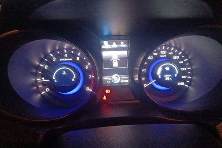 Used CHANGAN CS75 2014 1.8T Automatic Elite Version China V Standard Instrument Cluster