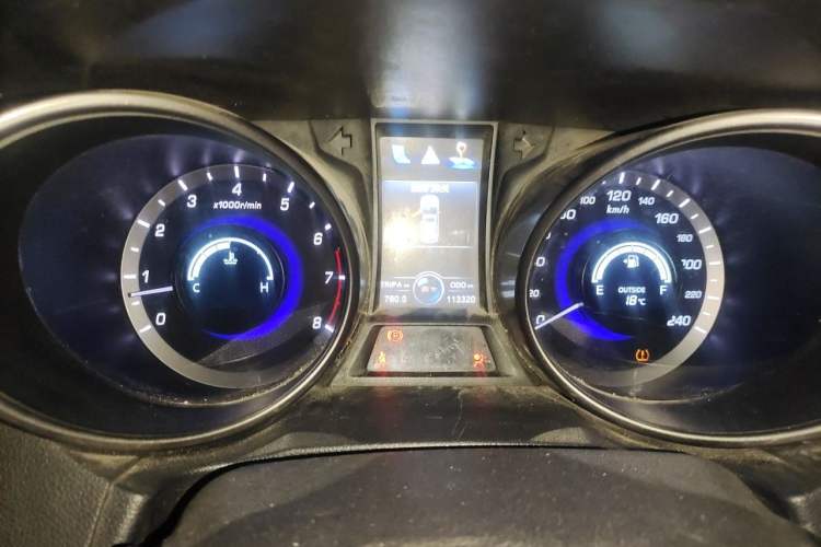 Used CHANGAN CS75 2014 2.0L Manual Leading Version China IV Standard Instrument Cluster
