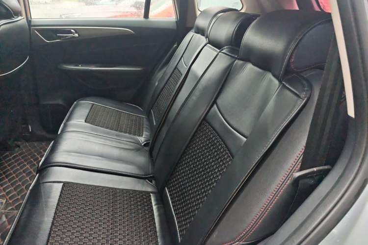 Used CHANGAN CS75 2014 2.0L Manual Luxury Version China V Standard Left Rear Seat
