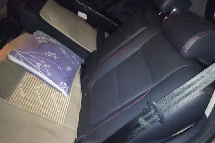 Used CHANGAN CS75 2014 1.8T Automatic Elite Version China V Standard Left Rear Seat