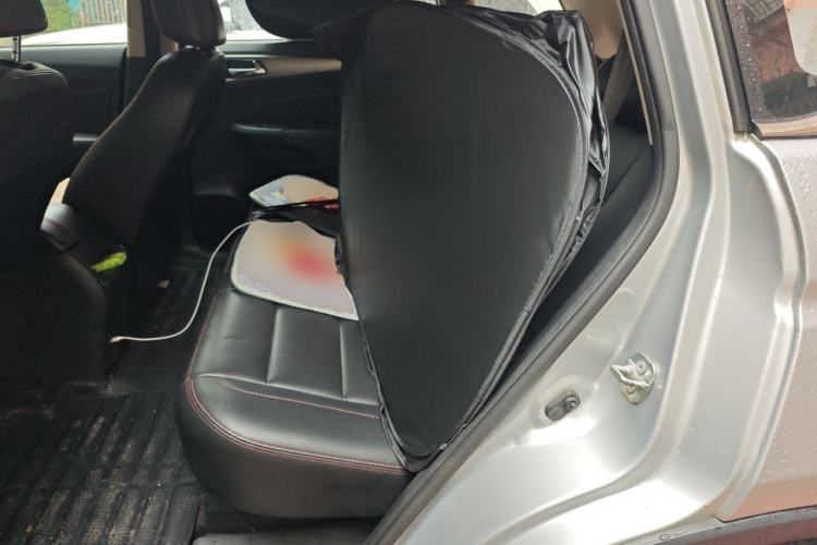 Used CHANGAN CS75 2014 2.0L Manual Luxury Version China IV Standard Left Rear Seat