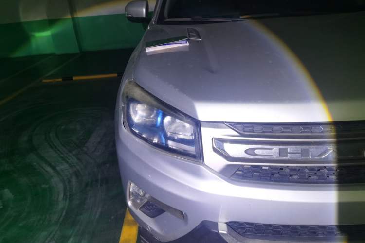 Used CHANGAN CS75 2014 1.8T Automatic Prestige Model China IV Standard Right Front Headlight