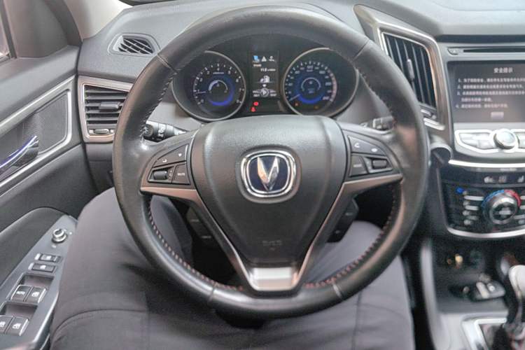Used CHANGAN CS75 2014 1.8T Automatic Prestige Model China V Standard Steering Wheel