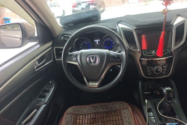 Used CHANGAN CS75 2014 2.0L Manual Luxury Version China V Standard Steering Wheel
