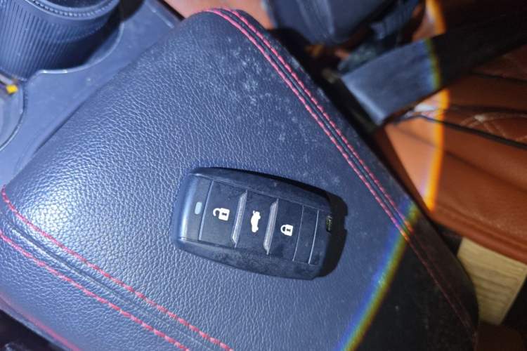 Used CHANGAN CS75 2014 1.8T Automatic Elite Model China IV Standard Vehicle Key