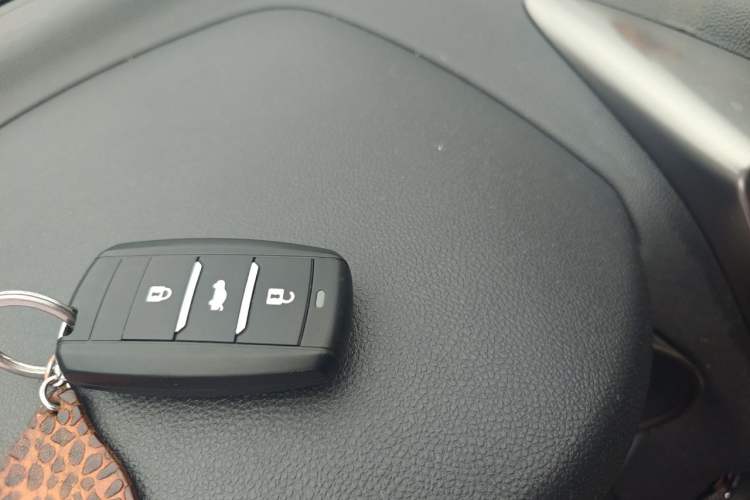 Used CHANGAN CS75 2014 2.0L Manual Leading Model China V Standard Vehicle Key