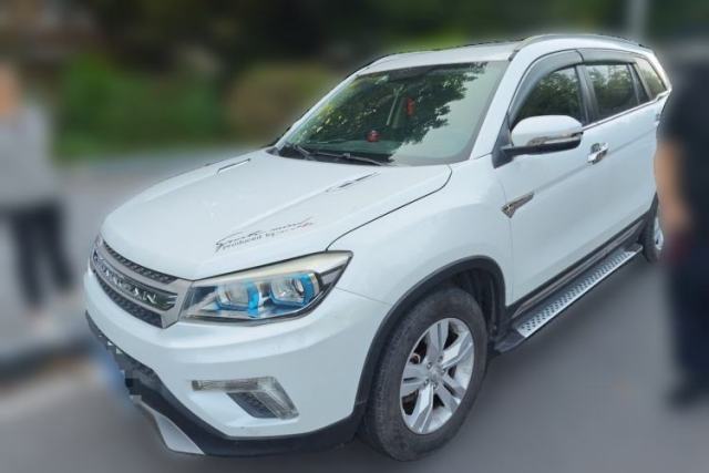 Used CHANGAN CS75 2014 2.0L Manual Luxury Version China IV Standard