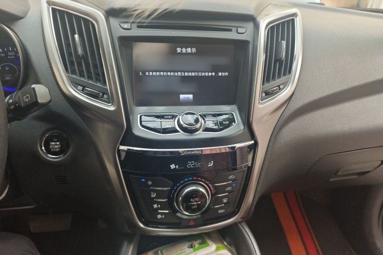 Used CHANGAN CS75 2014 1.8T Automatic Elite Model China IV Standard Audio And AC Panel