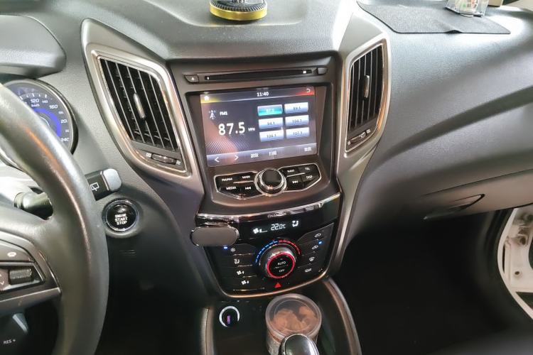 Used CHANGAN CS75 2014 1.8T Automatic Prestige Model China IV Standard Audio And AC Panel