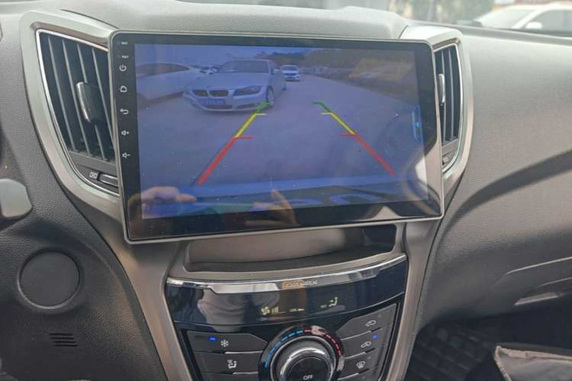 Used CHANGAN CS75 2014 2.0L Manual Luxury Version China V Standard Audio And AC Panel