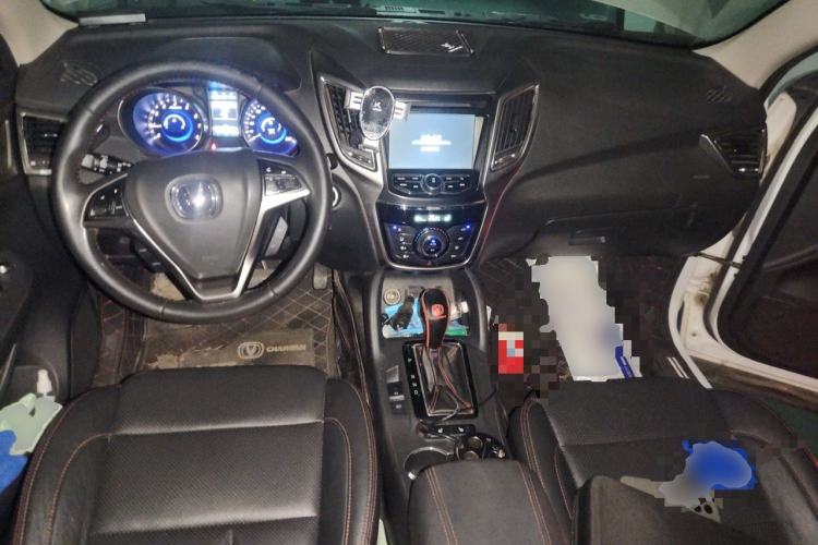 Used CHANGAN CS75 2014 1.8T Automatic Prestige Model China IV Standard Center Console