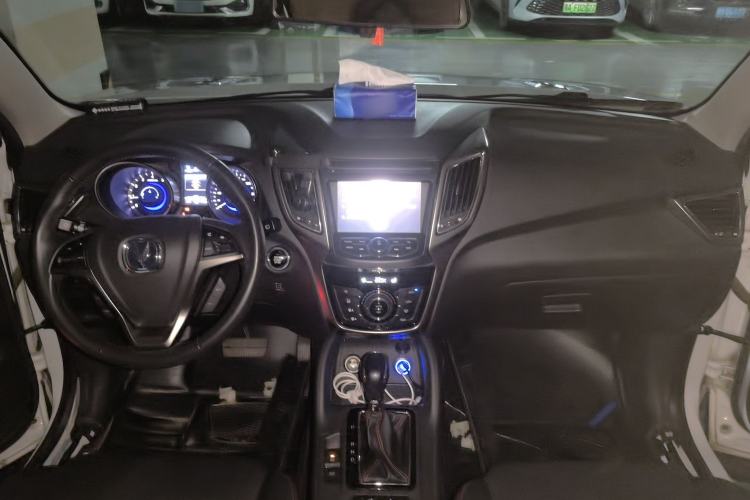 Used CHANGAN CS75 2014 1.8T Automatic Prestige Model China V Standard Center Console