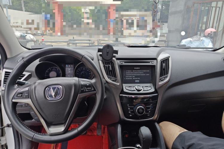 Used CHANGAN CS75 2014 1.8T Automatic Prestige Model China IV Standard Center Console
