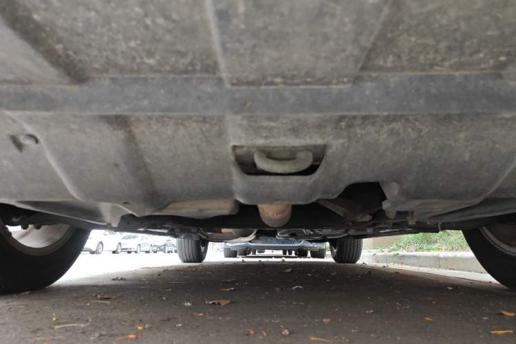 Used CHANGAN CS75 2014 2.0L Manual Leading Version China IV Standard Chassis Front
