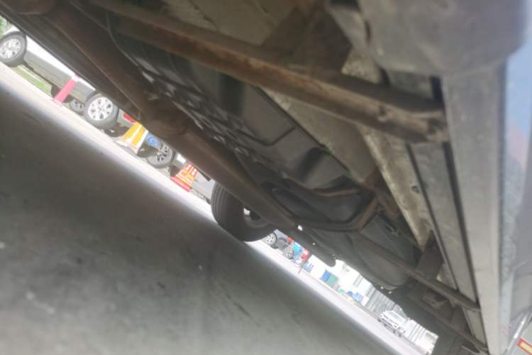 Used CHANGAN CS75 2014 2.0L Manual Leading Model China V Standard Chassis Front Left