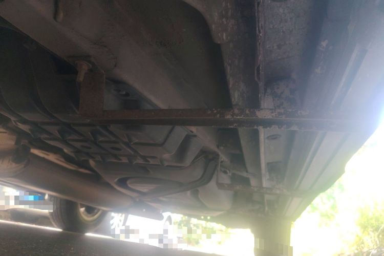 Used CHANGAN CS75 2014 2.0L Manual Luxury Version China IV Standard Chassis Front Left