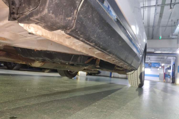Used CHANGAN CS75 2014 1.8T Automatic Elite Model China IV Standard Chassis Front Left