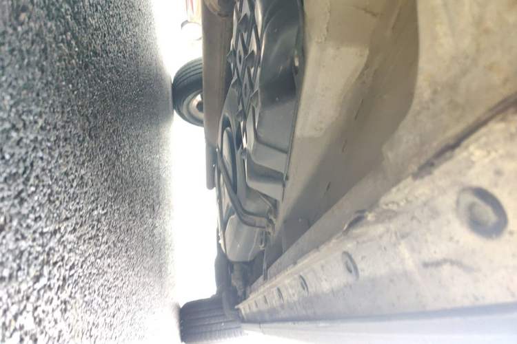 Used CHANGAN CS75 2014 2.0L Manual Luxury Version China IV Standard Chassis Front Left