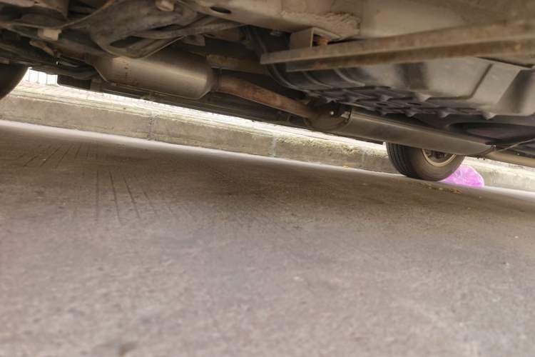 Used CHANGAN CS75 2014 2.0L Manual Leading Version China IV Standard Chassis Front Left