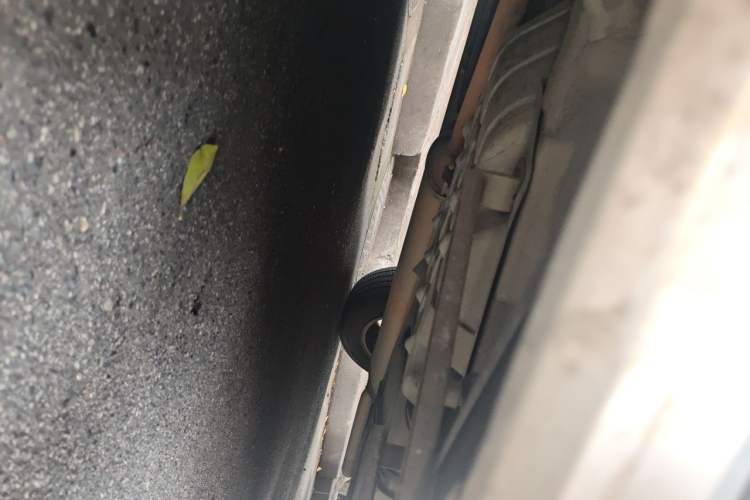 Used CHANGAN CS75 2014 2.0L Manual Luxury Version China IV Standard Chassis Front Left