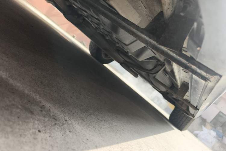 Used CHANGAN CS75 2014 1.8T Automatic Elite Model China IV Standard Chassis Front Left
