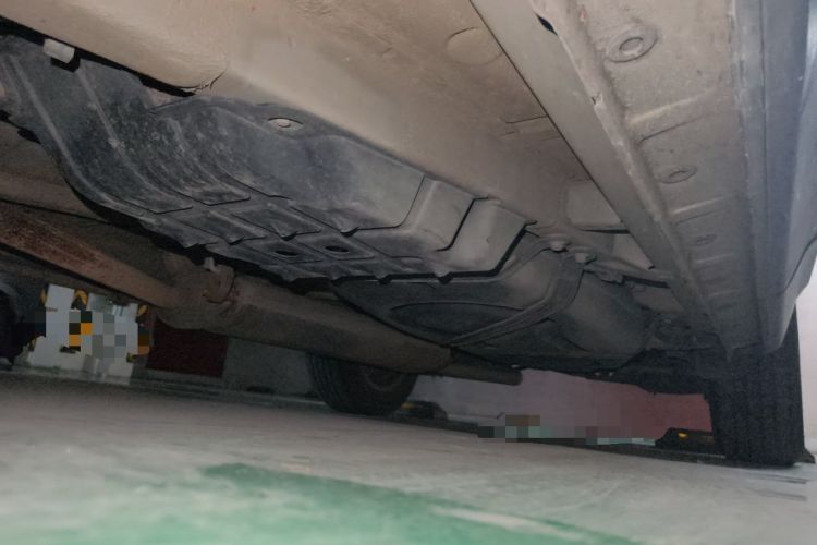 Used CHANGAN CS75 2014 1.8T Automatic Elite Model China IV Standard Chassis Front Left