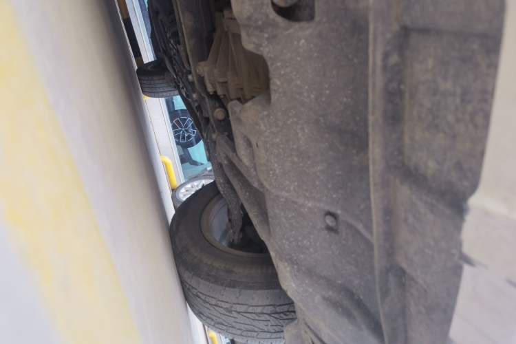 Used CHANGAN CS75 2014 2.0L Manual Comfort Version China V Standard Chassis Front Left