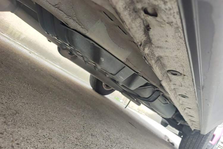 Used CHANGAN CS75 2014 2.0L Manual Leading Version China IV Standard Chassis Front Left