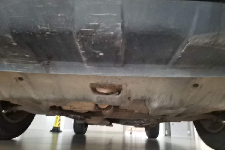 Used CHANGAN CS75 2014 1.8T Automatic Elite Model China IV Standard Chassis Front