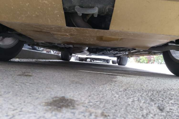 Used CHANGAN CS75 2014 2.0L Manual Leading Model China V Standard Chassis Front