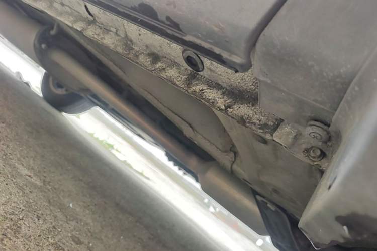 Used CHANGAN CS75 2014 2.0L Manual Leading Version China IV Standard Chassis Front Right