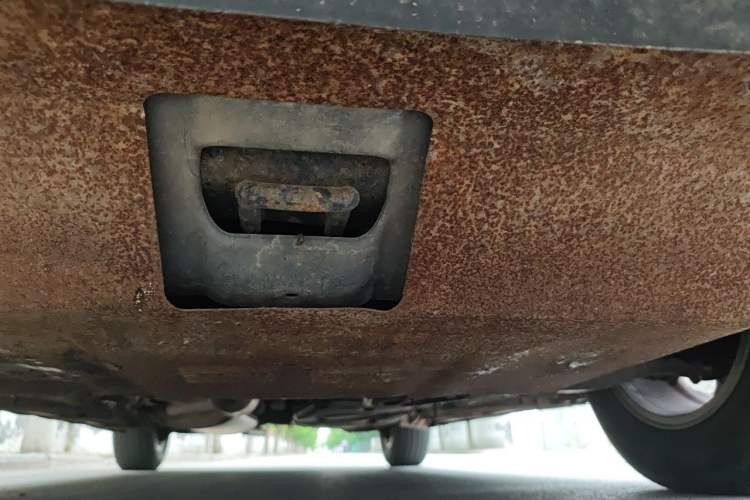 Used CHANGAN CS75 2014 2.0L Manual Leading Version China IV Standard Chassis Front