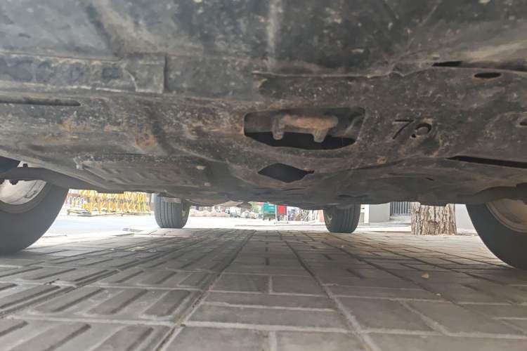 Used CHANGAN CS75 2014 2.0L Manual Luxury Version China IV Standard Chassis Front