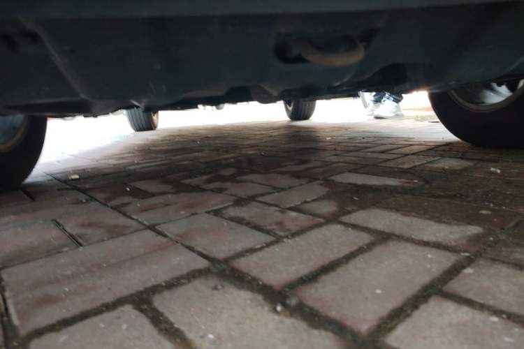 Used CHANGAN CS75 2014 2.0L Manual Leading Model China V Standard Chassis Front
