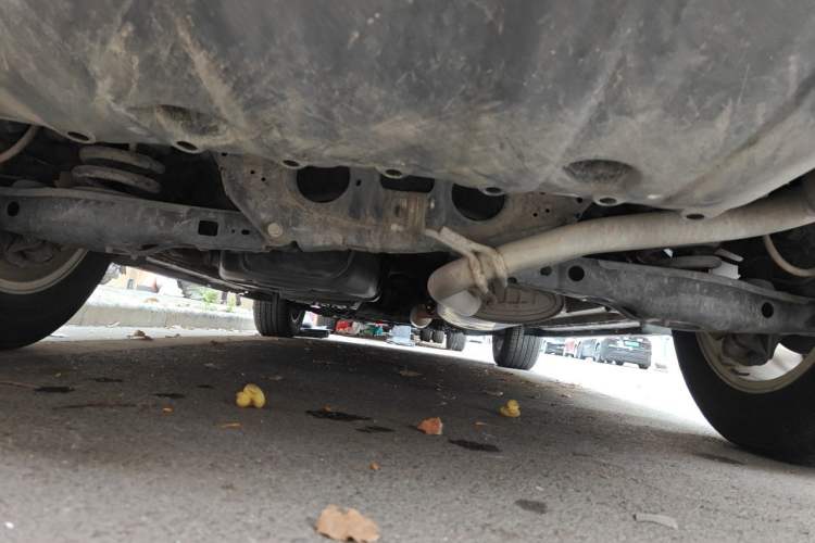 Used CHANGAN CS75 2014 2.0L Manual Leading Version China IV Standard Chassis Rear