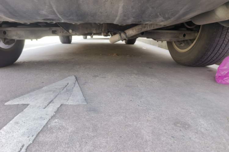 Used CHANGAN CS75 2014 2.0L Manual Leading Version China IV Standard Chassis Rear
