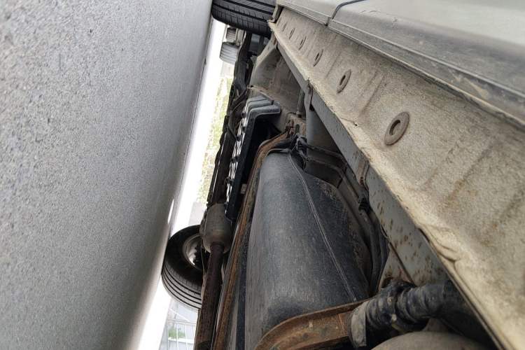 Used CHANGAN CS75 2014 2.0L Manual Luxury Version China IV Standard Chassis Rear Left