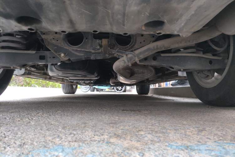 Used CHANGAN CS75 2014 2.0L Manual Leading Model China V Standard Chassis Rear