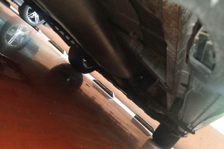 Used CHANGAN CS75 2014 1.8T Automatic Elite Model China IV Standard Chassis Rear Right